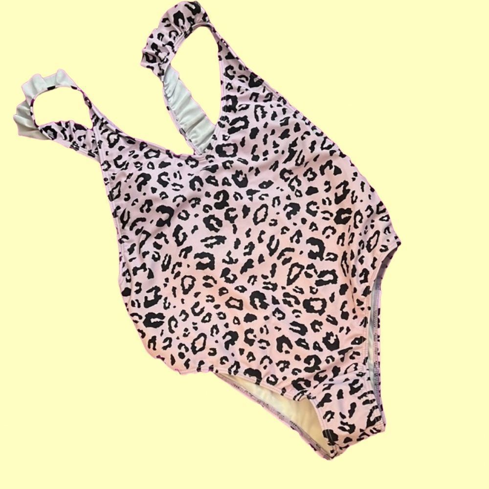 SHEIN womens one piece leopard large new lavender swim.  Fits like a medium